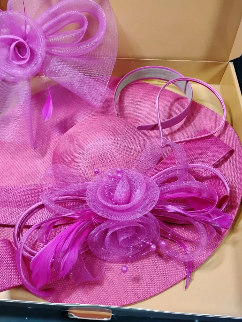 Fuchsia Pink Fascinator Hat Dressfan Headband Wedding Tea Party Derby Bridal